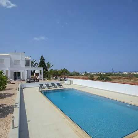 Views Pram1 Villa